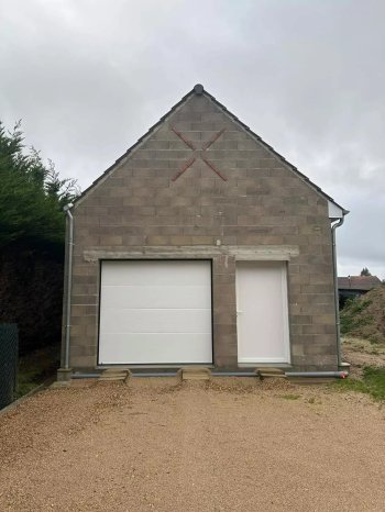 Réalisation agrandissement garage avant enduit